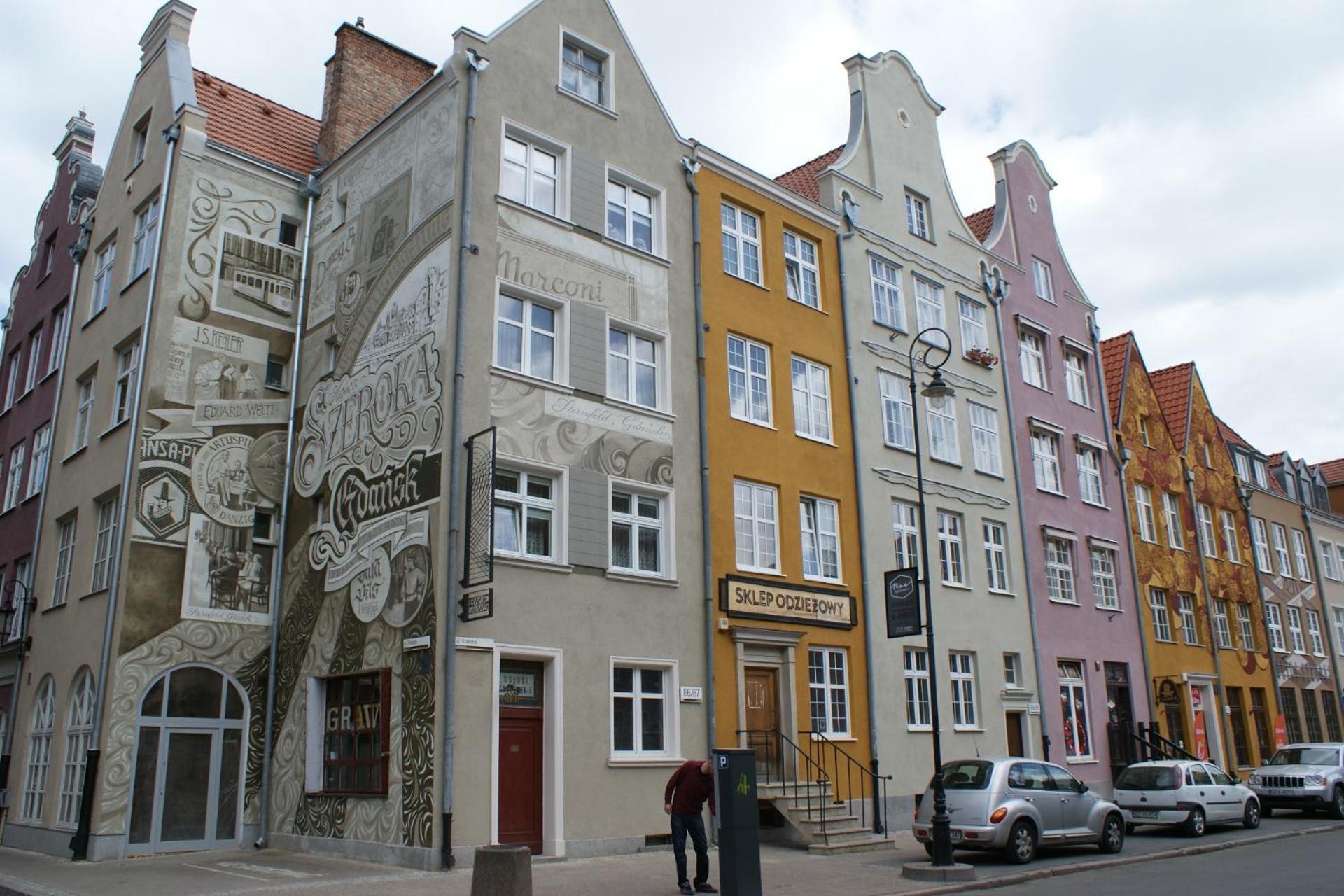 H&T Old Town Szeroka 86 — Photos 1